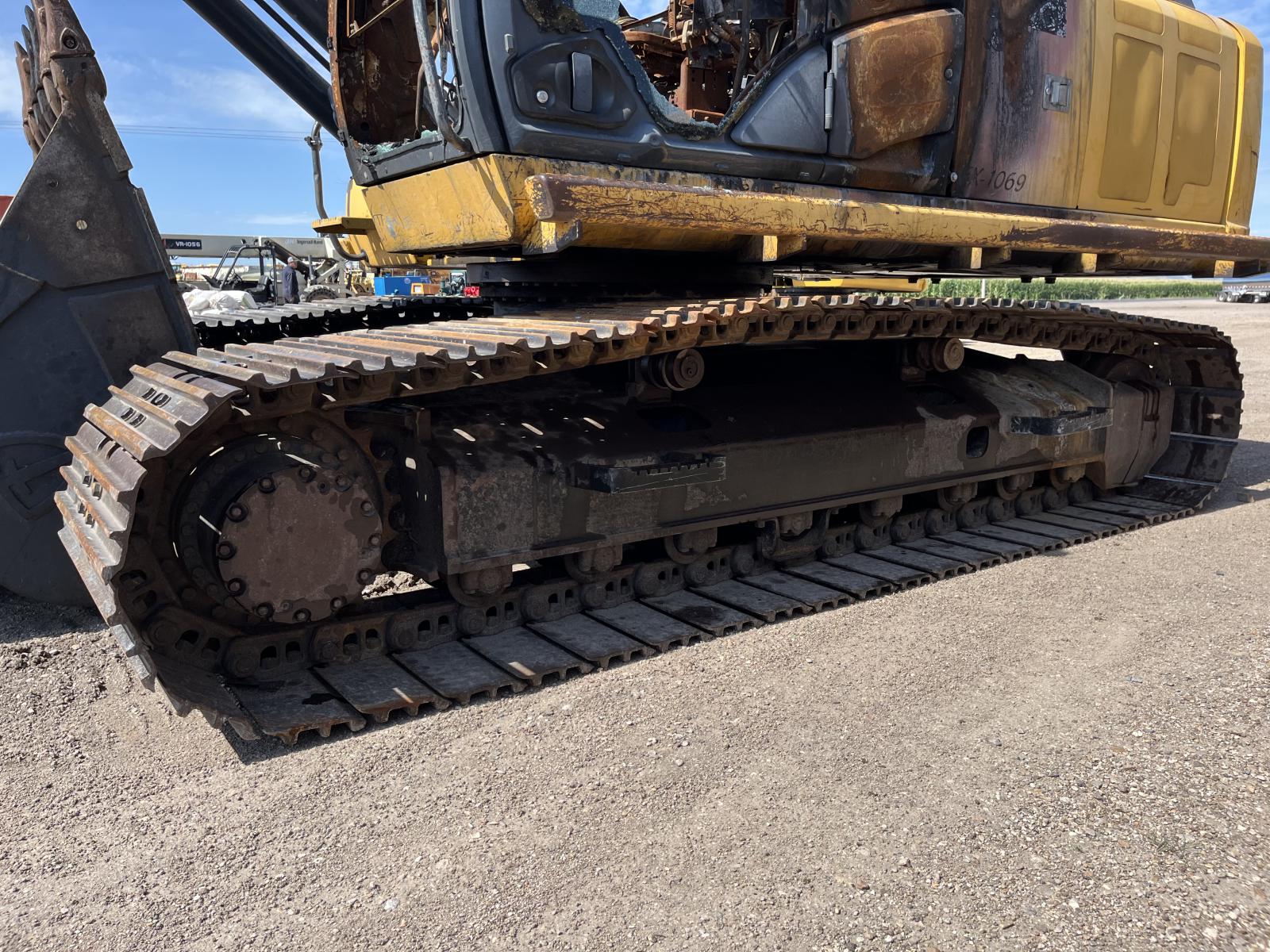 ./imagenes/INVOICE/2019/18295/JOHN DEERE 210G (7).JPG